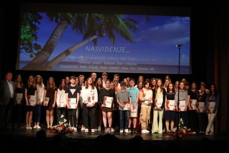 KONCERT ABSOLVENTOV GLASBENE ŠOLE 62 FOTO LJUBO VUKELIČ